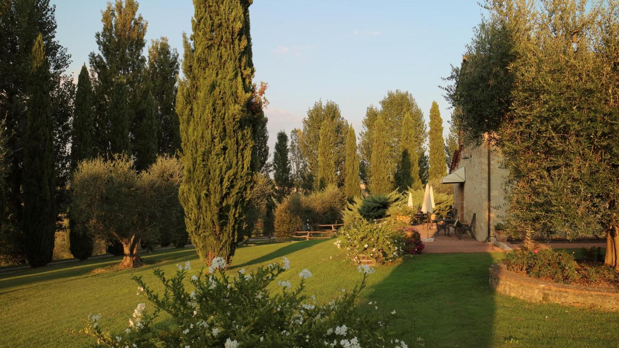 Agriturismo La Sovana Sarteano Exterior photo